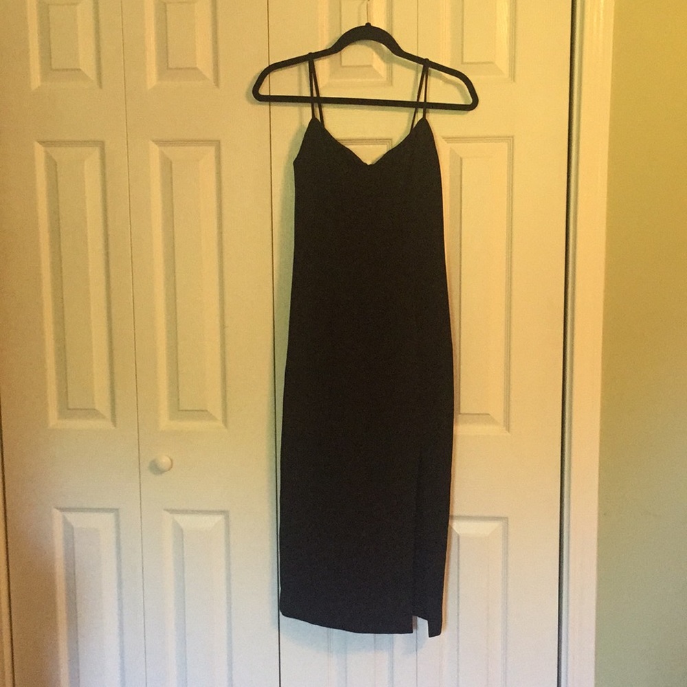 Black size 7-8 full-length gown with slit